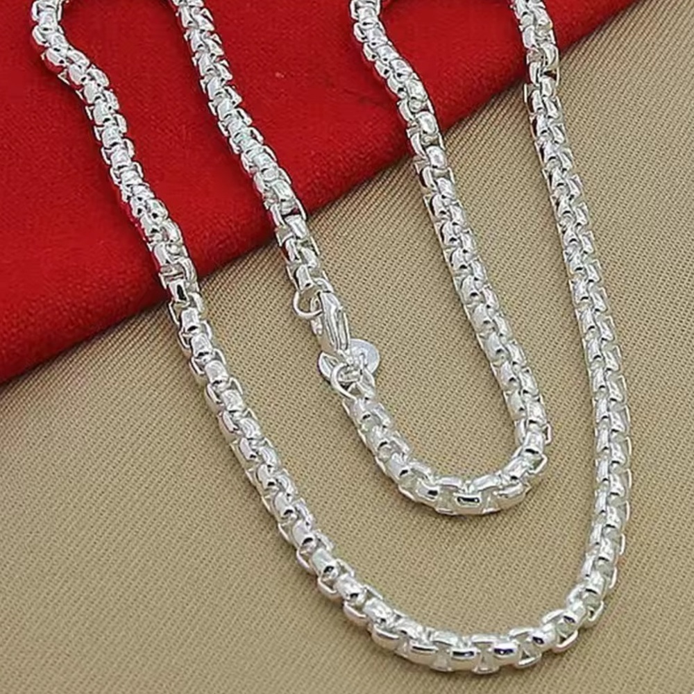New 18 Inch Round Box Silver Chain - Picture 7 of 9
